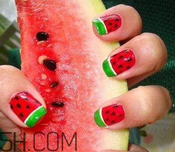 ���׸�����ô���̳�ͼ�� ���ְ׵�ָ������ɫ